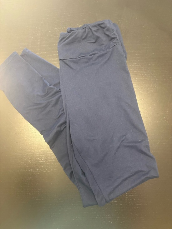LuLaRoe Pants - LuLaRoe Navy Blue Leggings -ONE SIZE